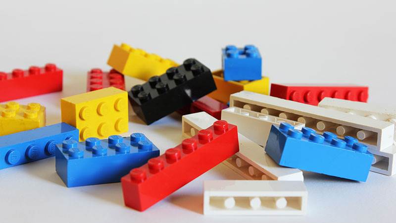Legobitar